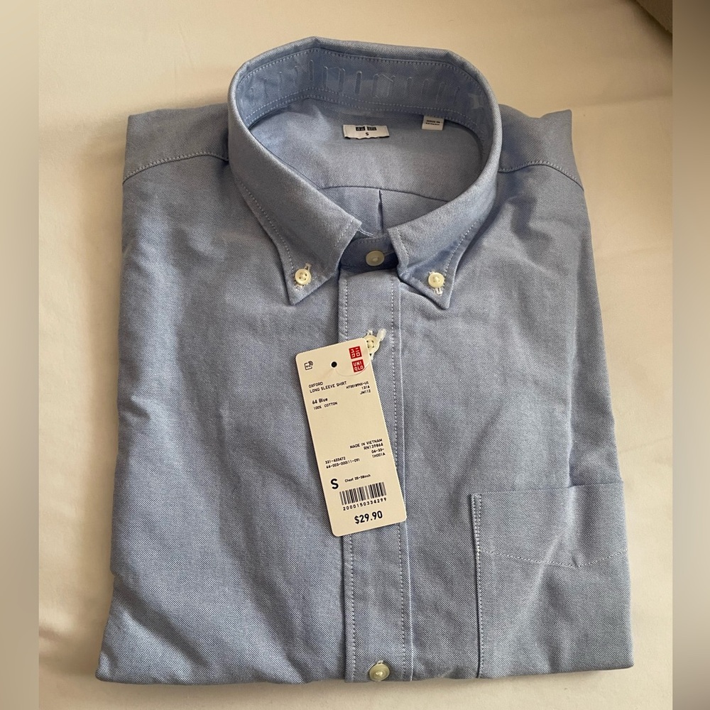 Uniqlo Men’s Oxford Shirt Blue Small NWT